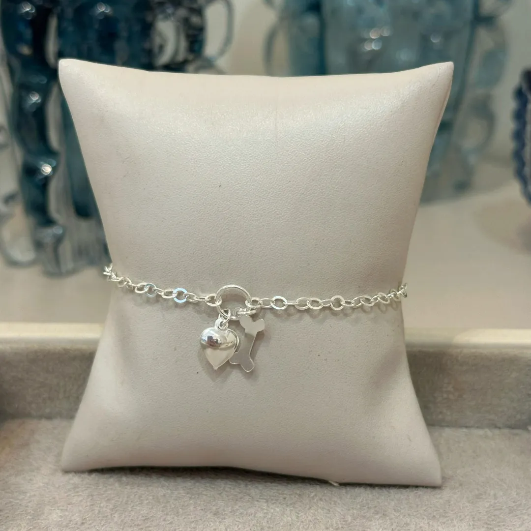 PULSEIRA PRATA PATUÁ CORAÇÃO E OSSO
