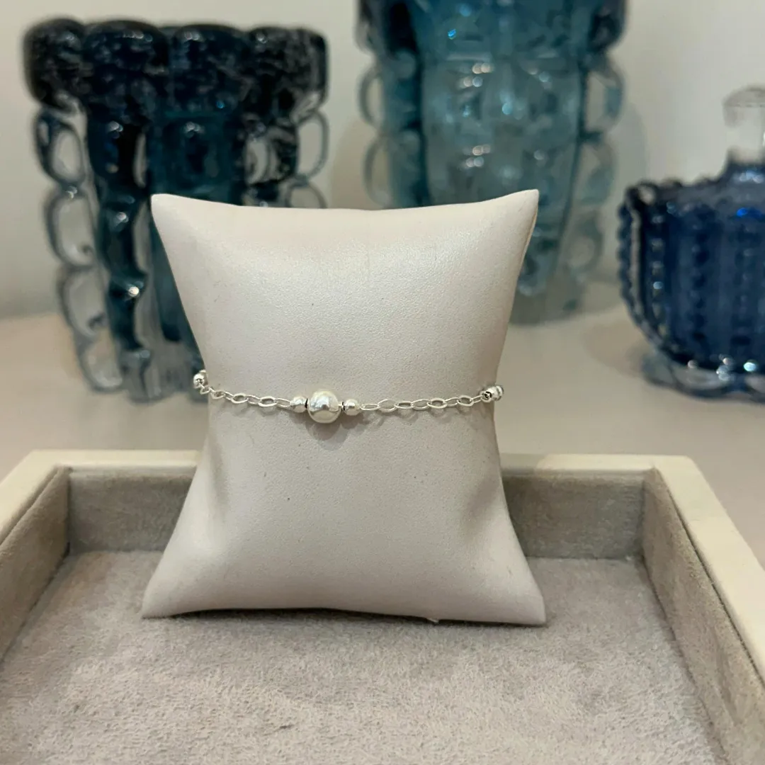 PULSEIRA PRATA ESFERAS