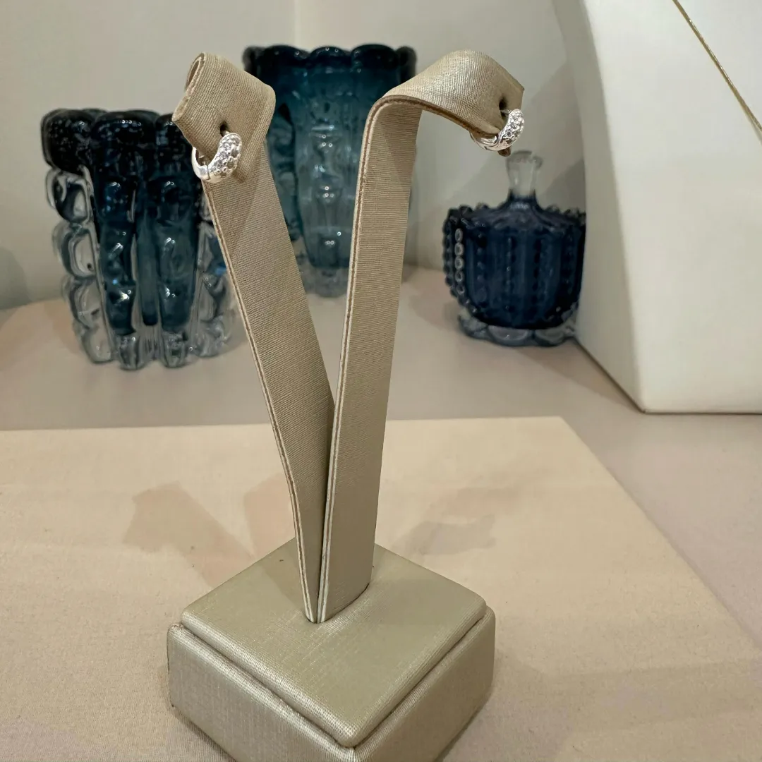 ARGOLA PRATA CRAVEJADA MINI