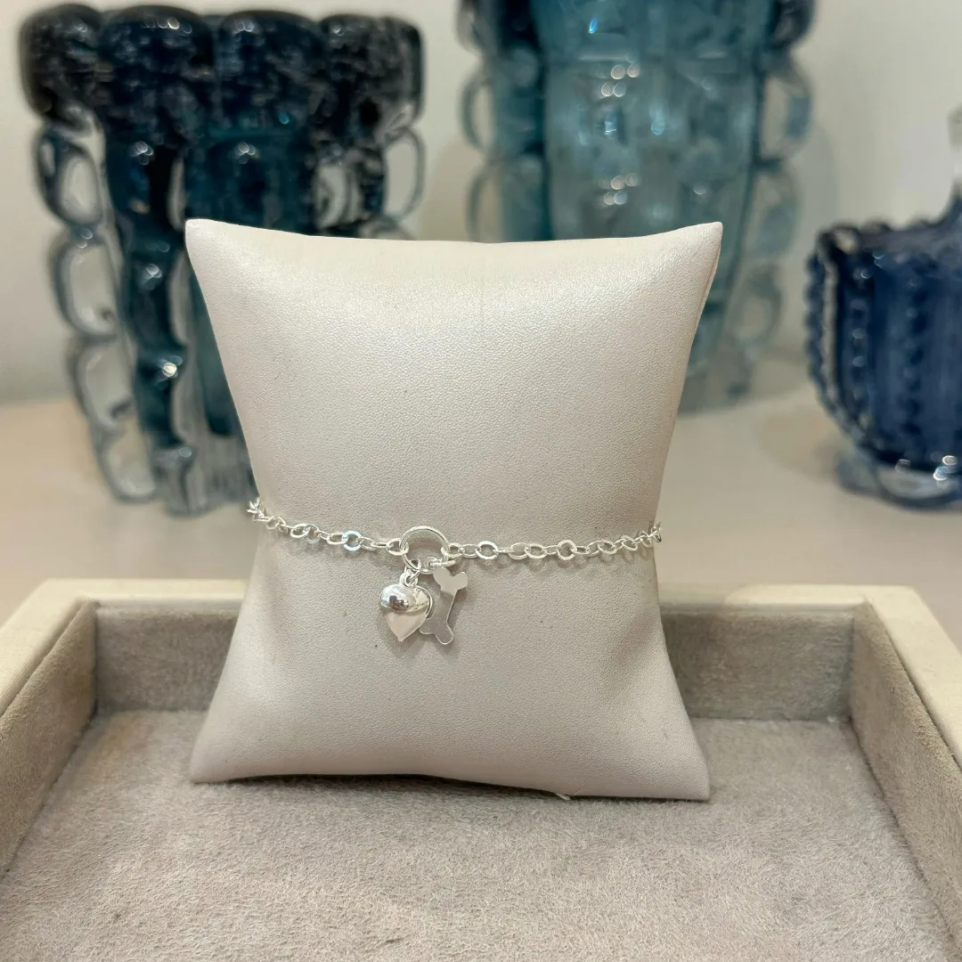 PULSEIRA PRATA PATUÁ CORAÇÃO E OSSO