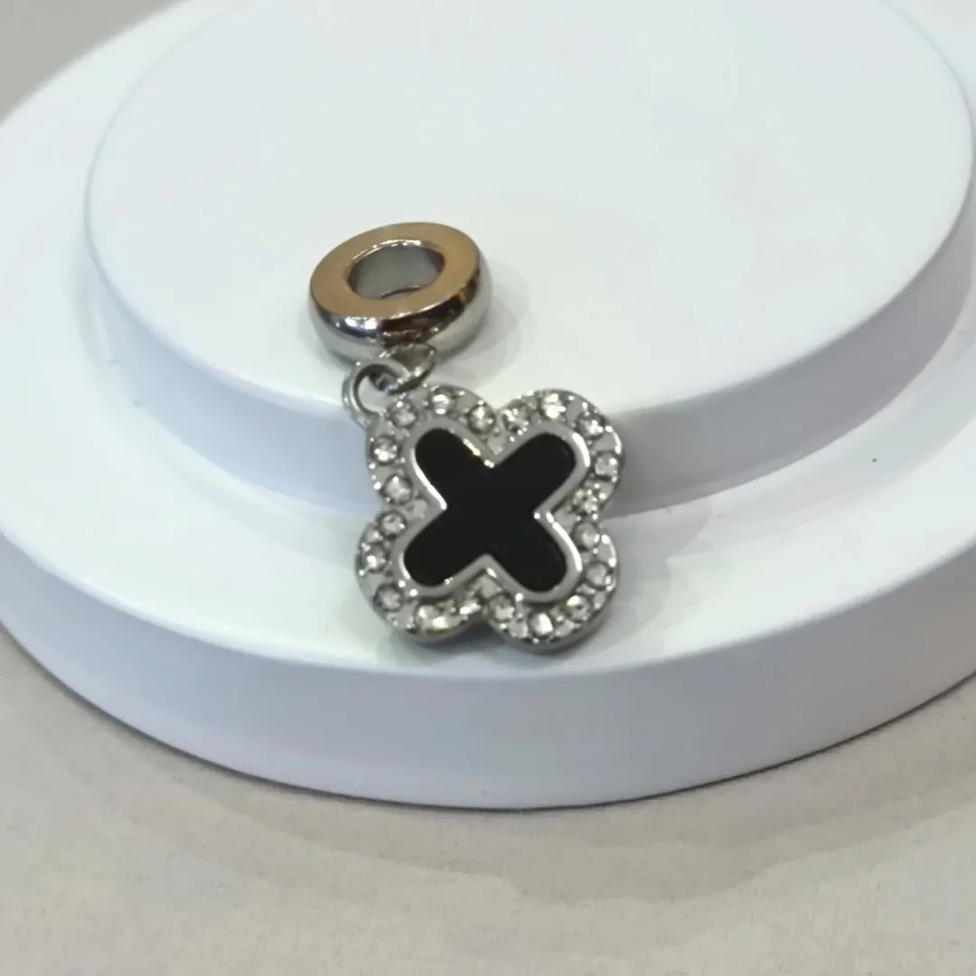 BERLOQUE AÇO TREVO VAN CLEEF PRETO
