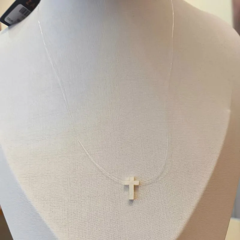 COLAR FIO DE NYLON CRUZ MADREPÉROLA