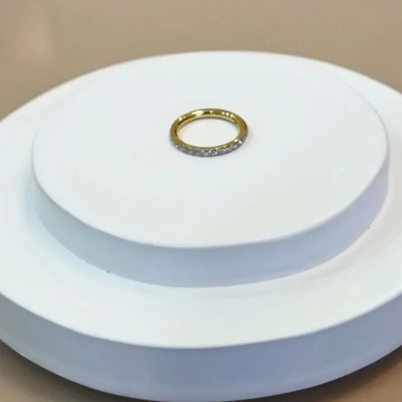 PIERCING ARGOLA ARTICULADA CRAVEJADA PVD GOLD 8MM