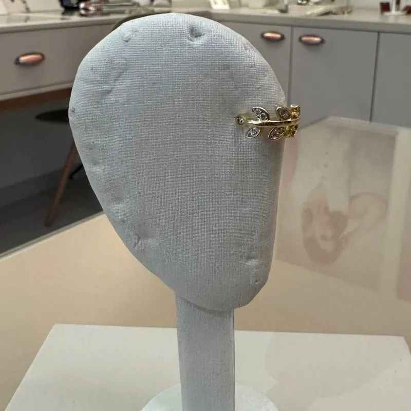 PIERCING FAKE FOLHAS CRAVEJADAS