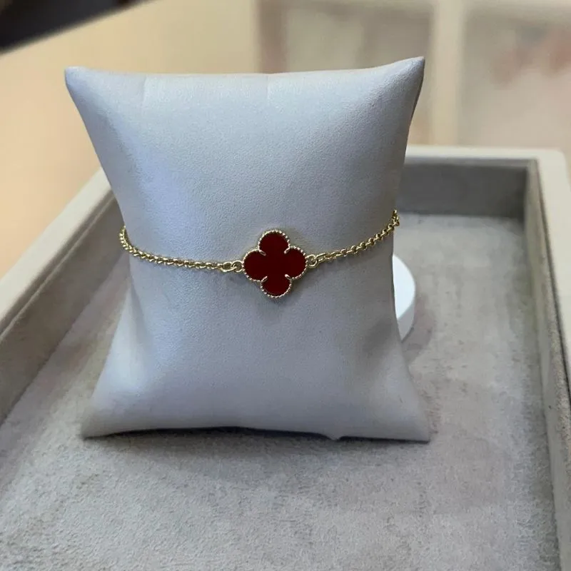 PULSEIRA TREVO VAN CLEEF VERMELHO