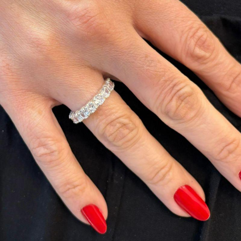 ALIANÇA PRATA CRAVEJADA INTEIRA 4MM TAMANHO 19 CRISTAL