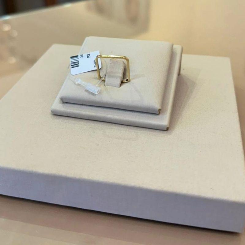 ANEL QUADRADO TAMANHO 11