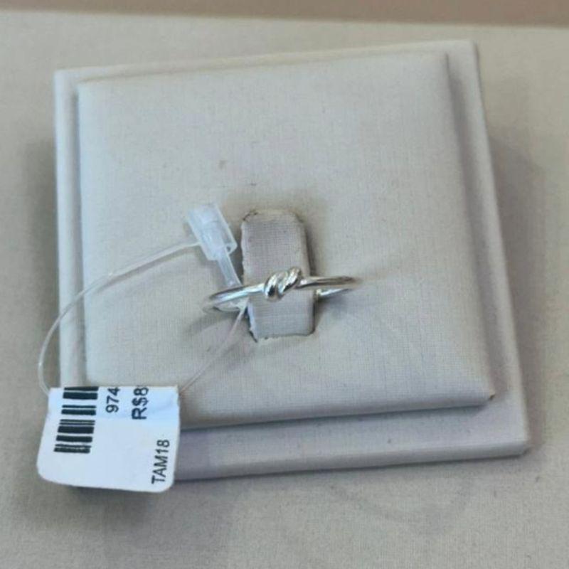 ANEL PRATA NÓ TAMANHO 18