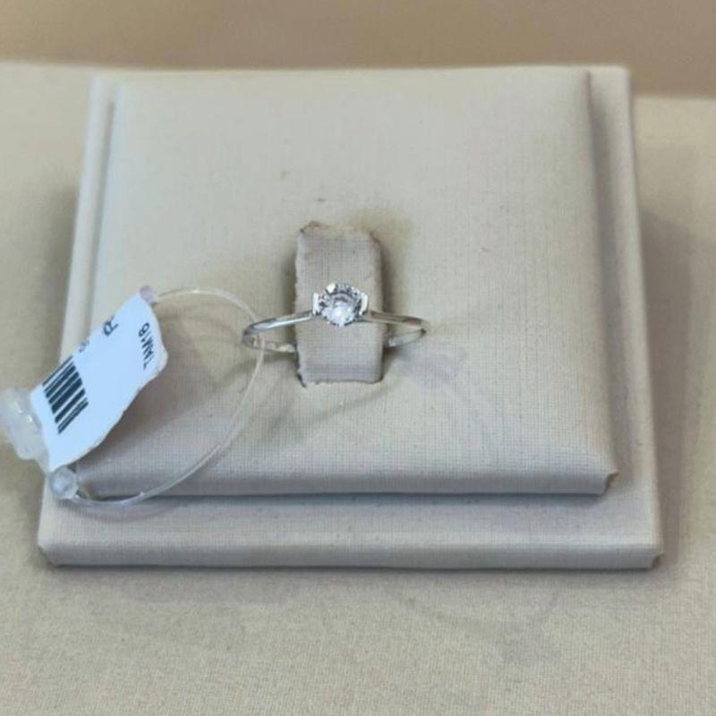 ANEL PRATA SOLITÁRIO ZIRCÔNIA OVAL TAMANHO 22