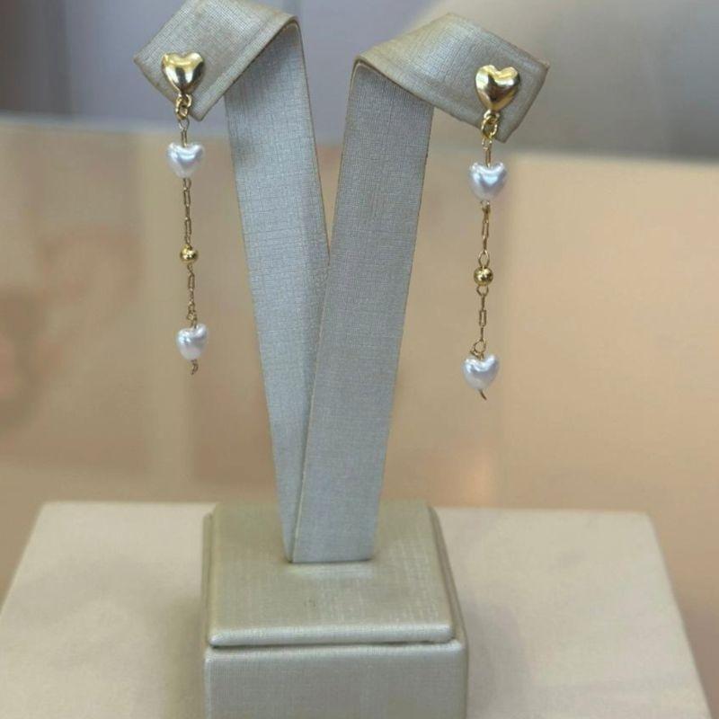 BRINCO 2 PÉROLAS CORAÇÃO