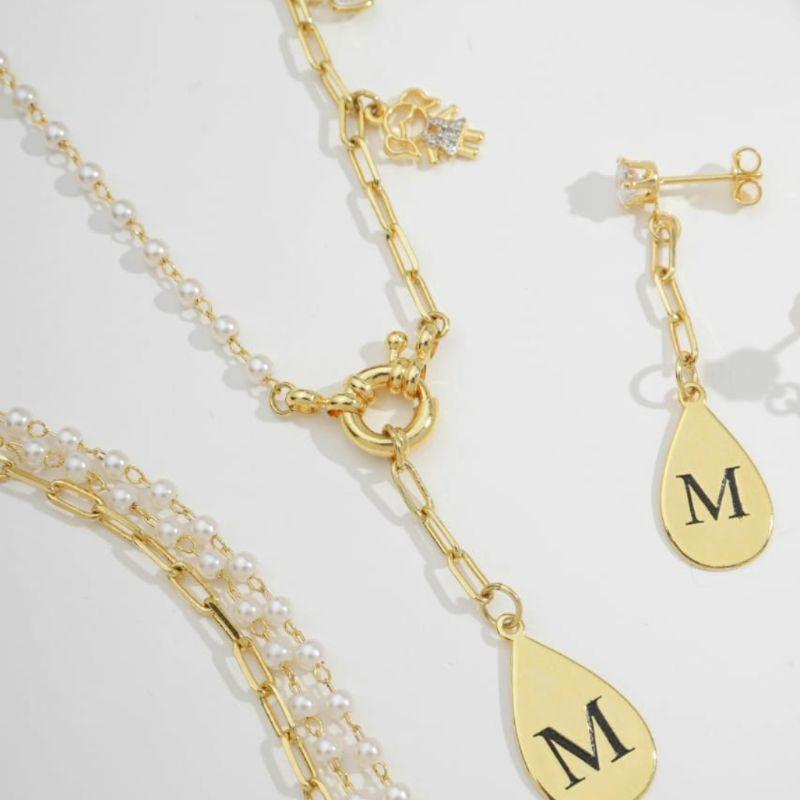 COLAR GRAVATINHA DE PÉROLAS CARTIER E ACESSÓRIOS (COMO NA FOTO)