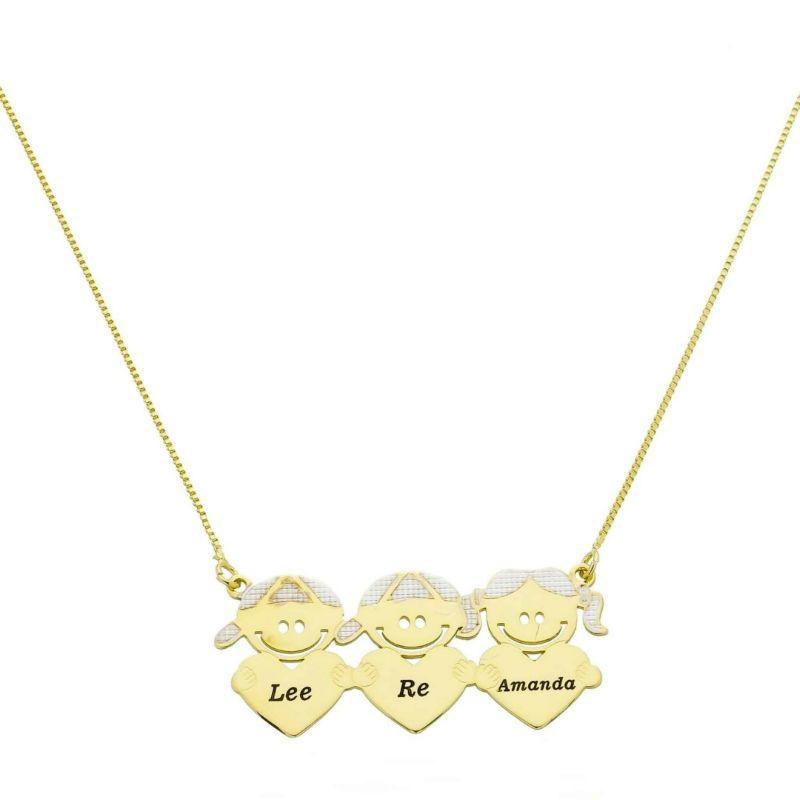 COLAR PERSONALIZADO TRÊS CORAÇÕES