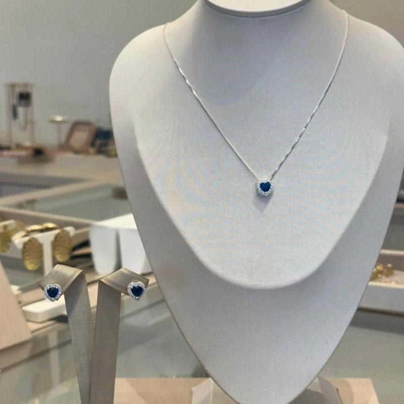 CONJUNTO PRATA CORAÇÃO AZUL MARINHO