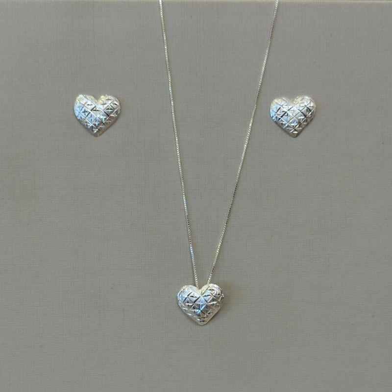 CONJUNTO PRATA CORAÇÃO LAPIDADO
