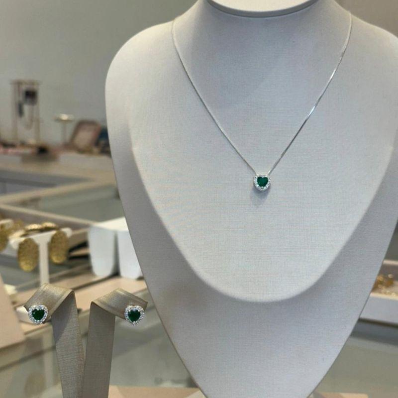 CONJUNTO PRATA CORAÇÃO VERDE ESMERALDA