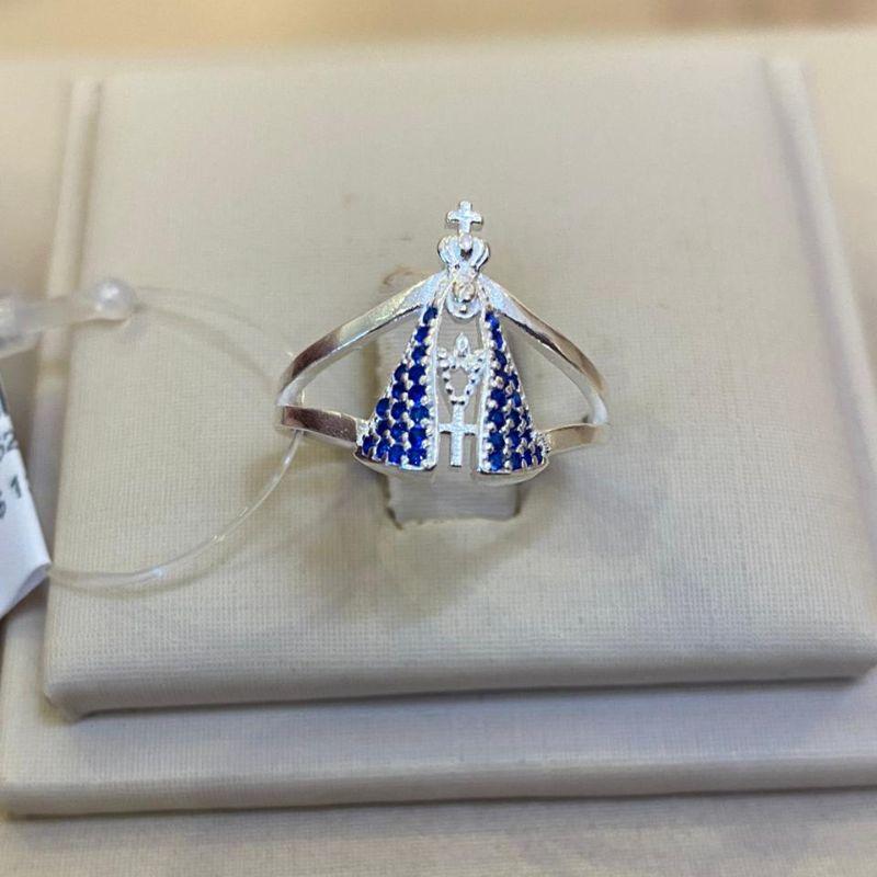 ANEL PRATA NOSSA SENHORA APARECIDA CARVEJADO ZIRCÔNIAS AZUIS TAMANHO 18
