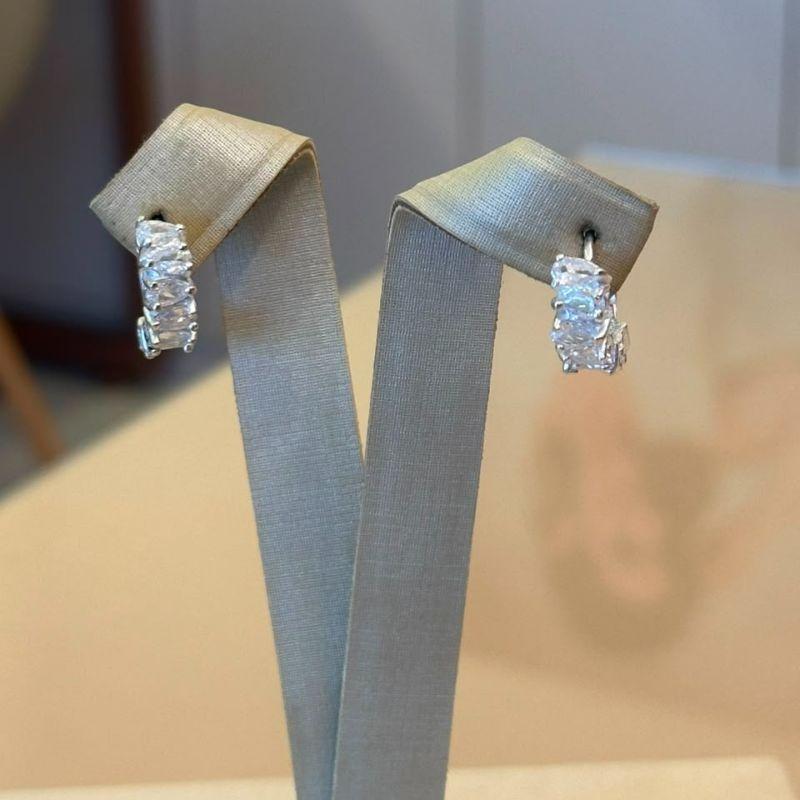 ARGOLA PRATA ZIRCÔNIAS GOTAS